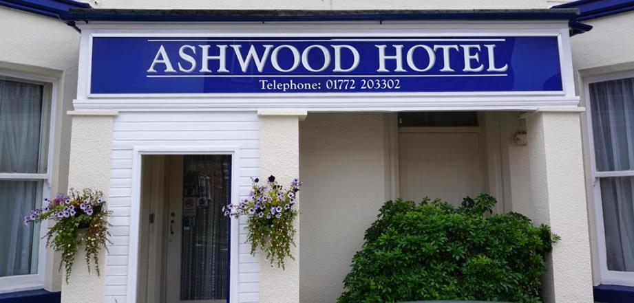 פרסטון Ashwood Hotel מראה חיצוני תמונה